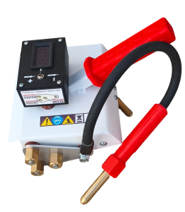Товарна вилка за 12V акумулатори